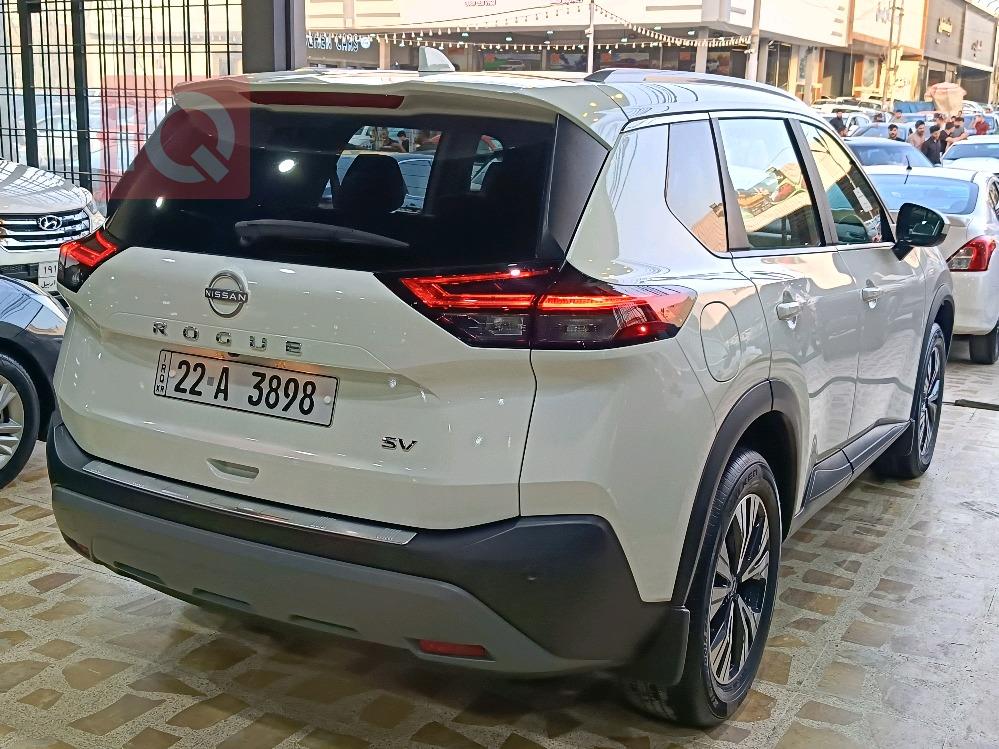 Nissan Rogue